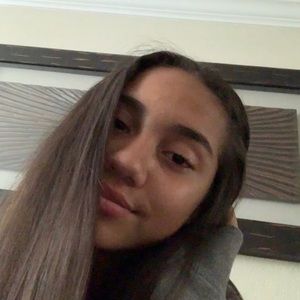 Meet your Posher, Jenna